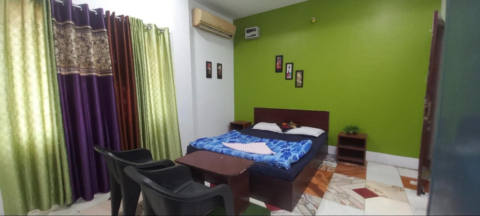 Riverbank With Restaurant & Self Cooking Facility Homestay Guwahati